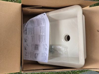 New Kholer 13"x13" sink
