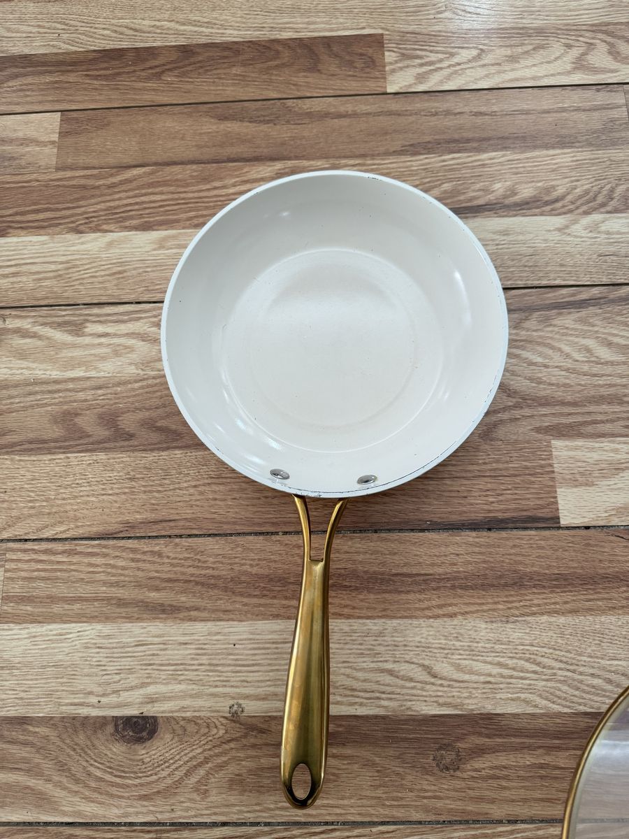 Main image 5