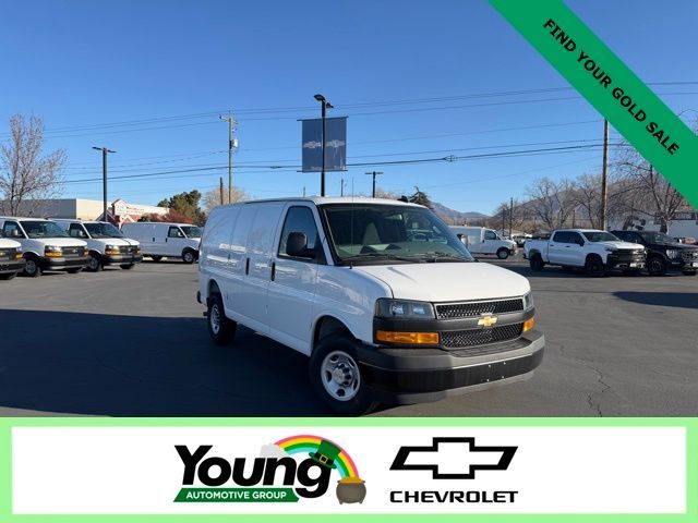 2025 Chevrolet Express 2500
