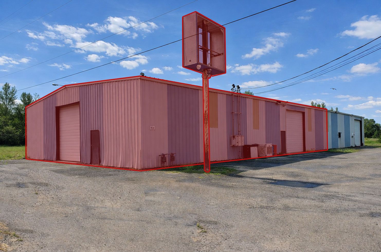 5,782 SF Industrial Warehouse with Yard Space