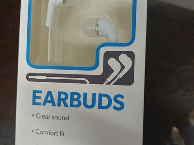 MobilEssentials Wired Earbuds - Clear Sound, Comfort Fit, Universal Compatibility