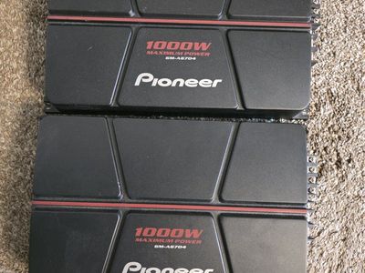 2 - Pioneer GM-A6704 4-Channel Car Amplifiers