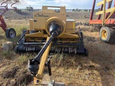 Challenger SB36 Square Baler