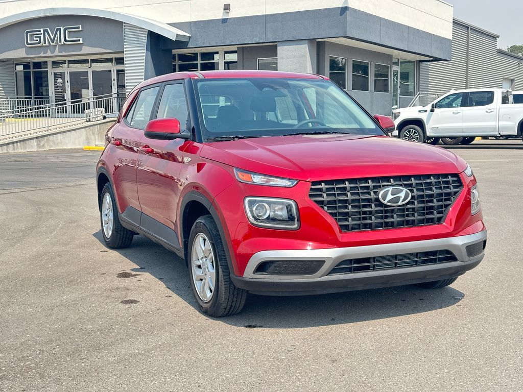 2026 Hyundai Venue SE