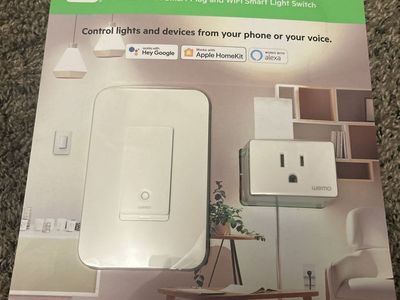 Wemo Smart Home Starter Kit - WiFi Smart Plug & Smart Light Switch - Works , Apple HomeKit