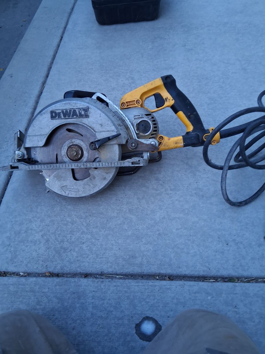 Dewalt worm drive