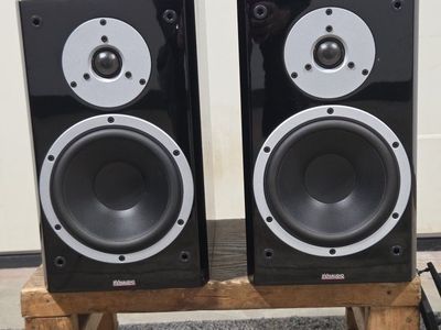 Dynaudio X16 Excite speakers
