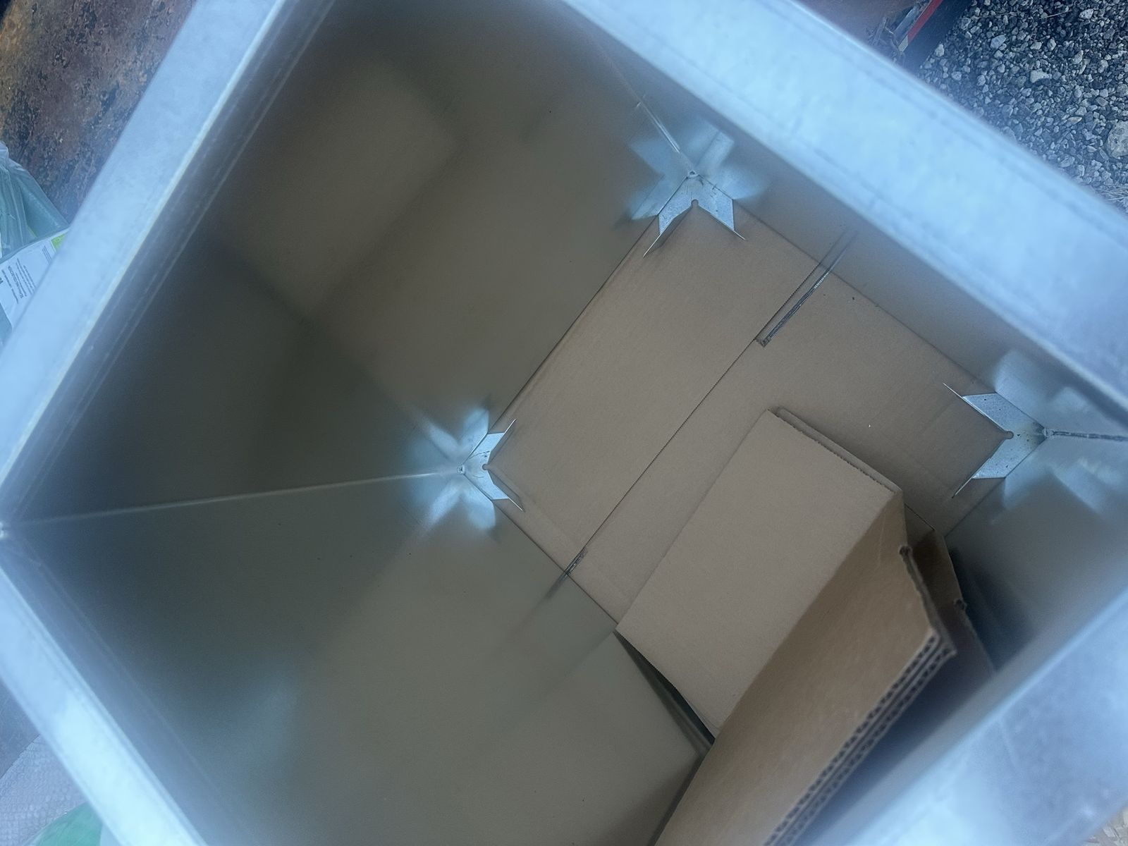 Main image 4