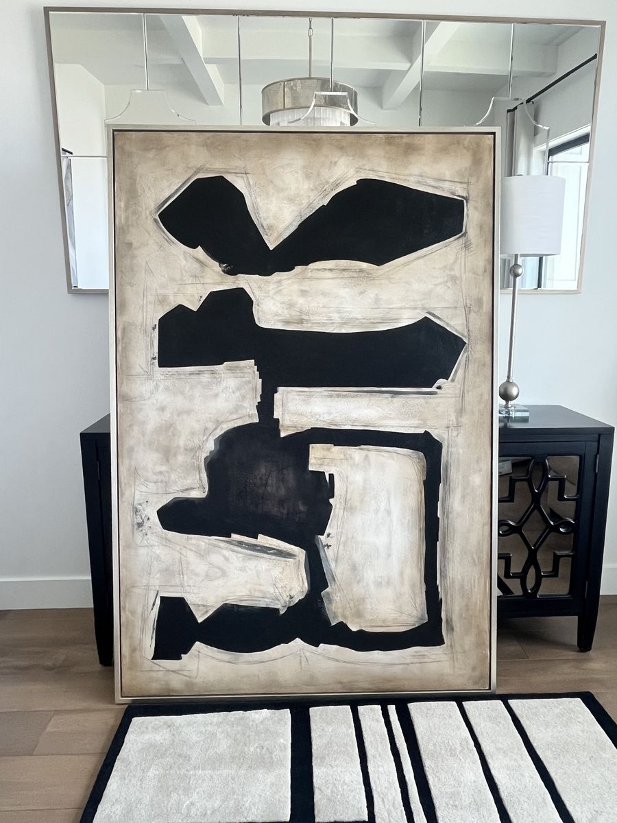 Main image 3