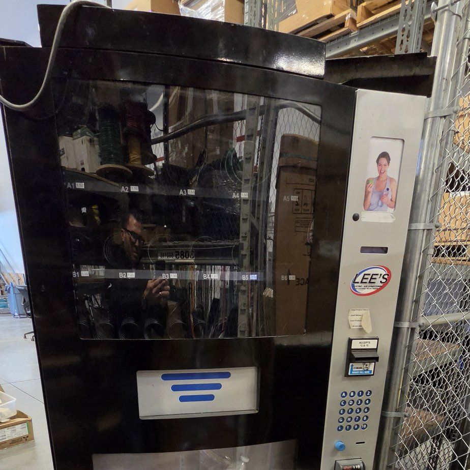 Drink and Snack Vending Machine