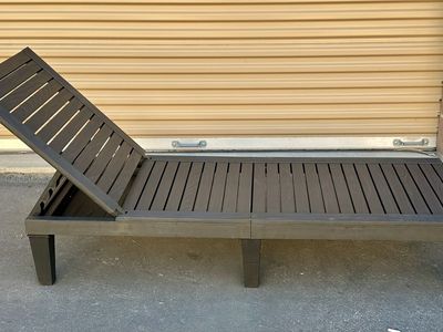 4 New Outdoor Chaise Lounge Pool Chairs