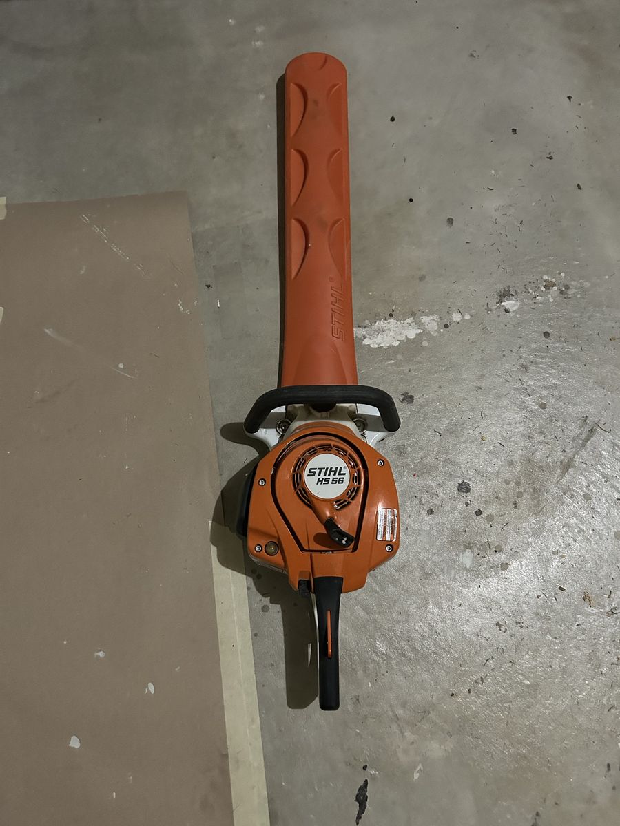 Stihl HS 56 C-E Gas Hedge Trimmer - 24" Blade, Easy2Start, Lightweight