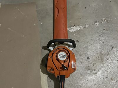Stihl HS 56 C-E Gas Hedge Trimmer - 24" Blade, Easy2Start, Lightweight