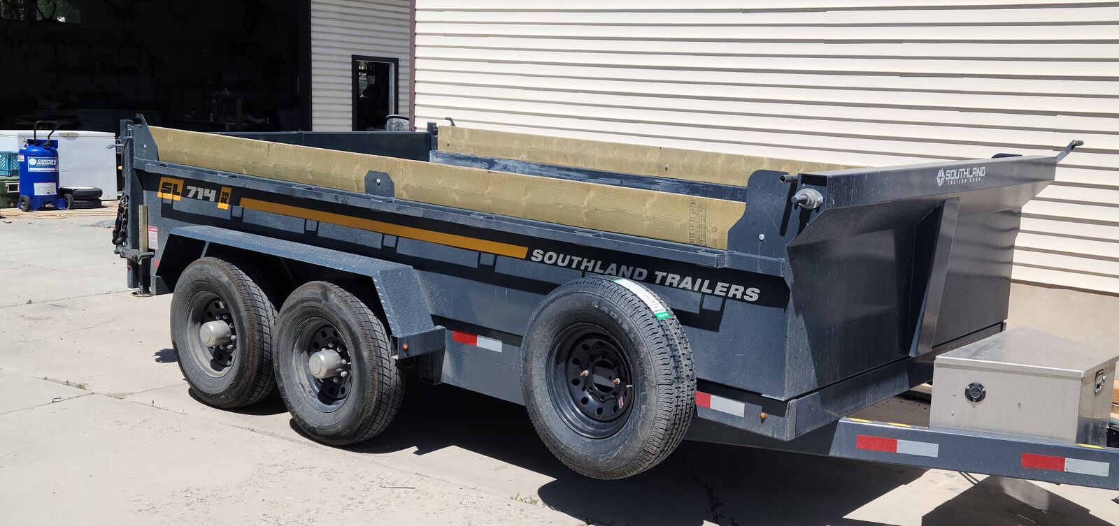 Dump Trailer for Rent