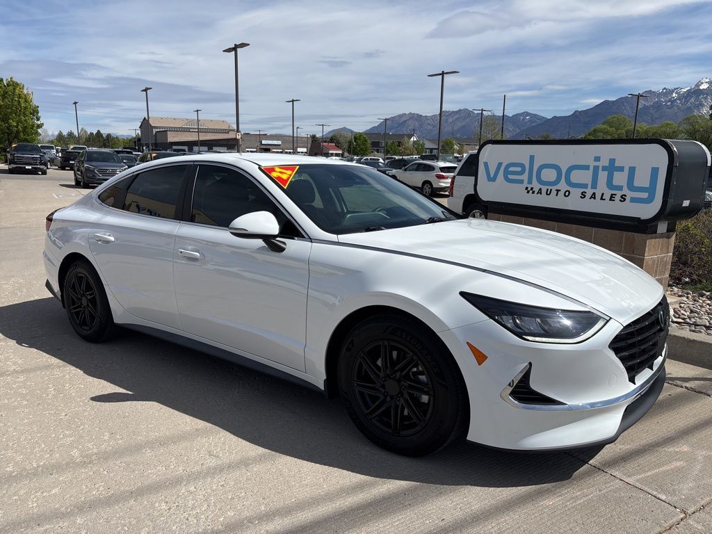 2021 Hyundai SONATA Hybrid Blue