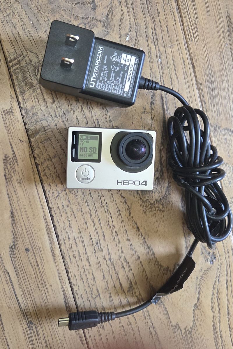 GoPro HERO4 Action Camera