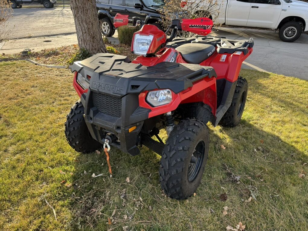 2015 Polaris Sportsman 570 (94 Miles, Like New)