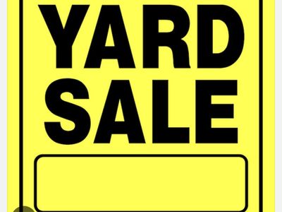 Yard Sale-860 East Onyx Lane