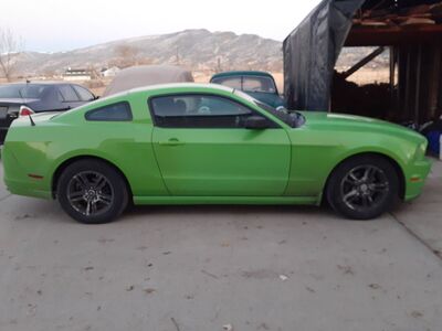 2014 FORD MUSTANG V6