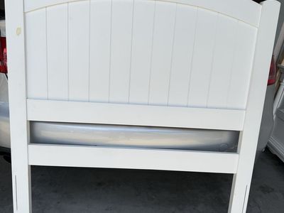2 Matching White Twin Beds with Mattresses