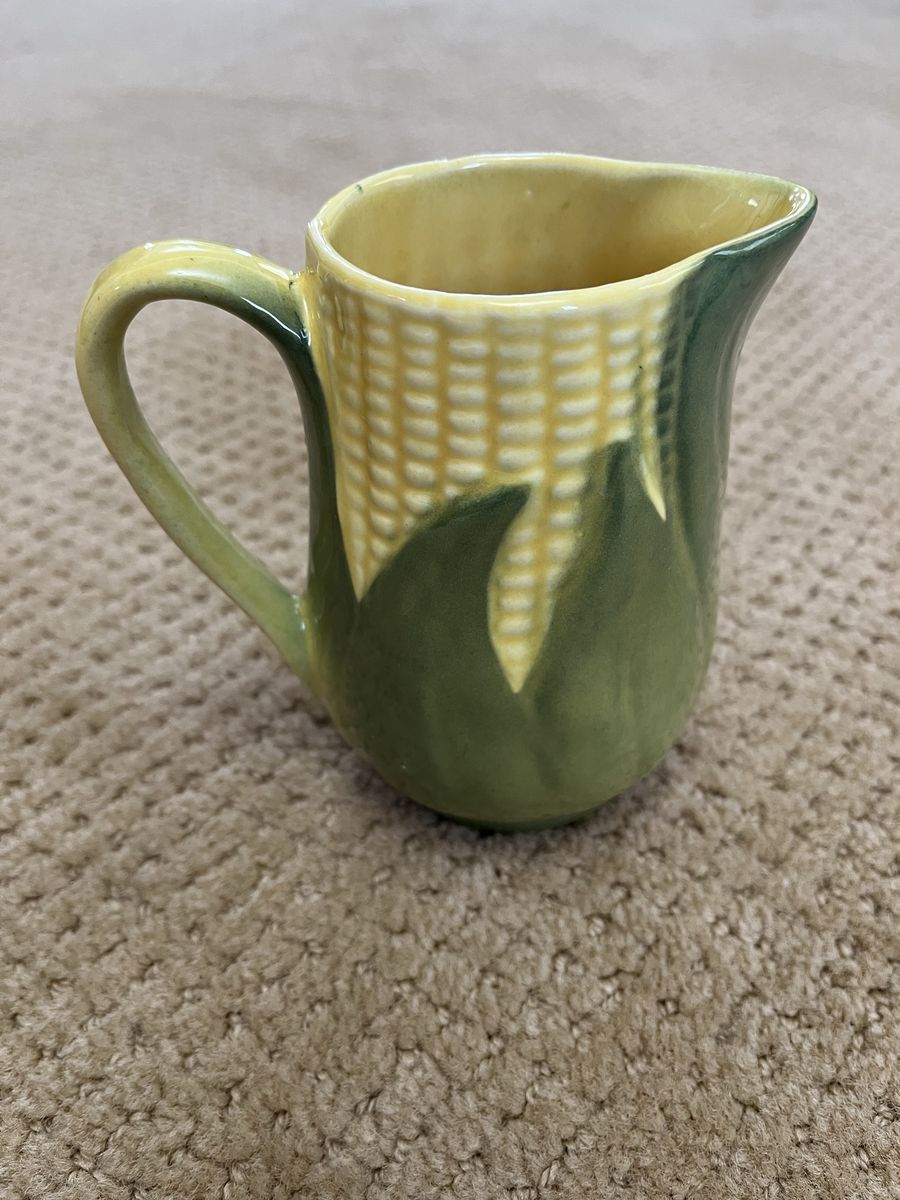 'Shawnee' Yellow Corn King Pottery Cream Pitcher -Vintage-Excellent Condition