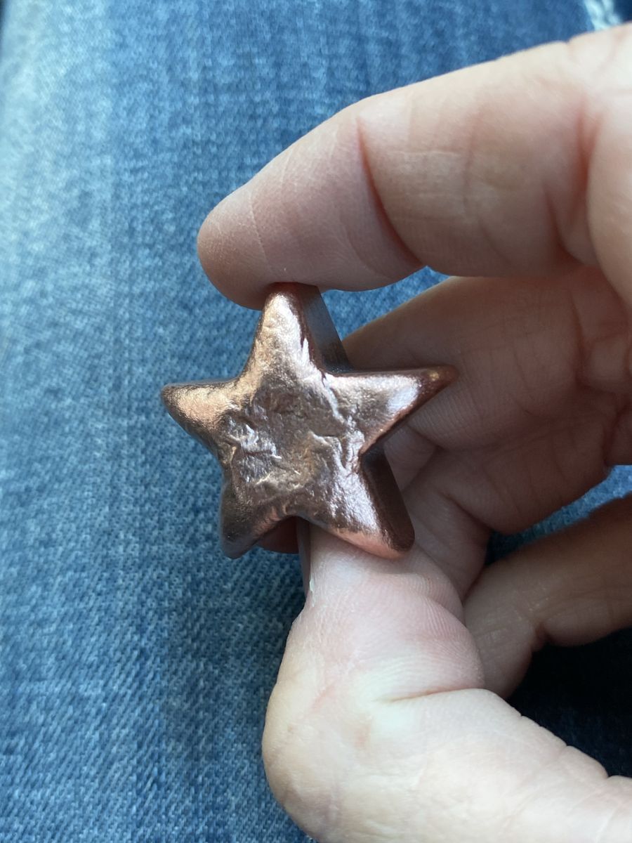 1.3 oz  .999 fine copper star hand  poured