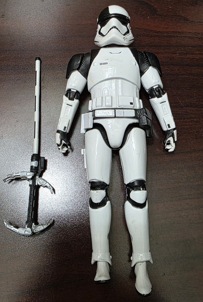Kotobukiya ARTFX+ Star Wars The Last Jedi First Order Stormtrooper Executioner Statue.