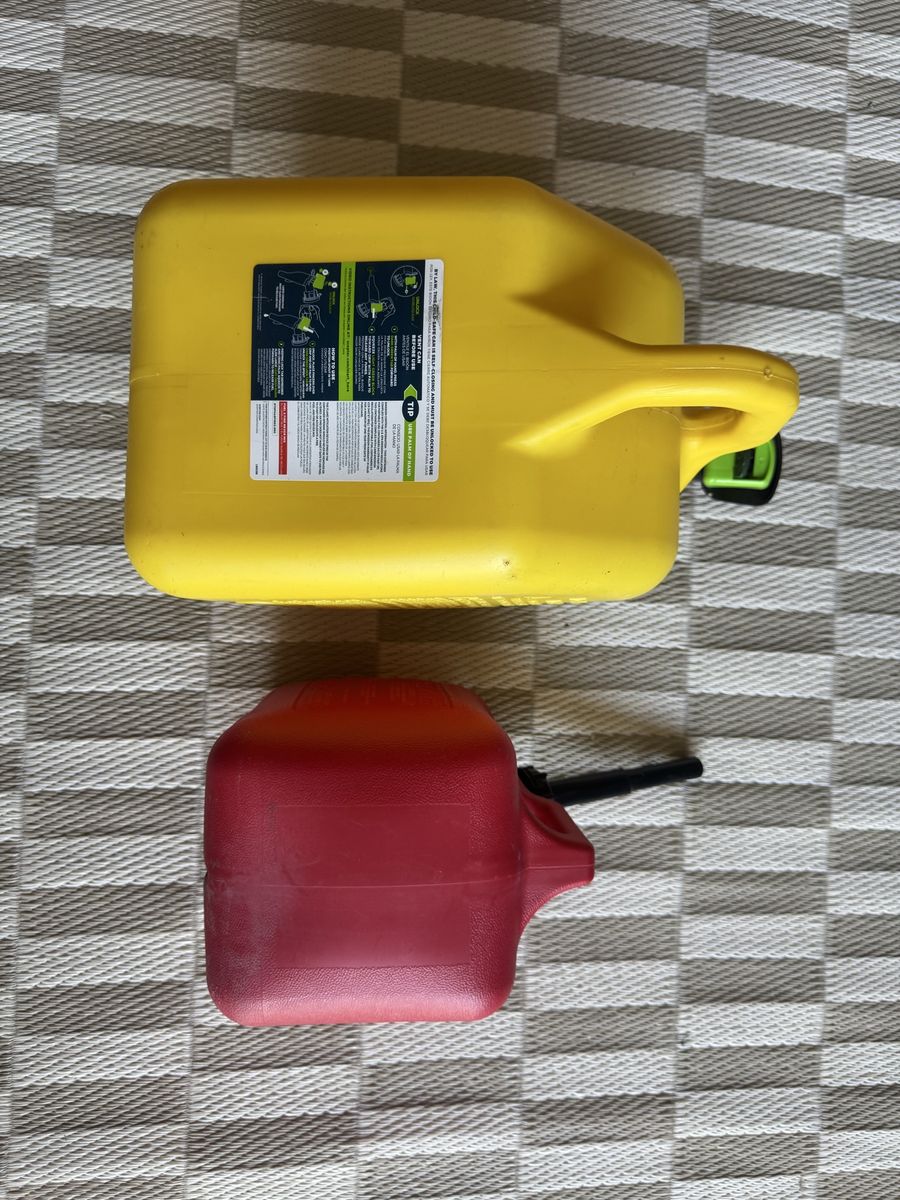 Main image 3