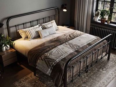 Queen Sizes Bed Frame