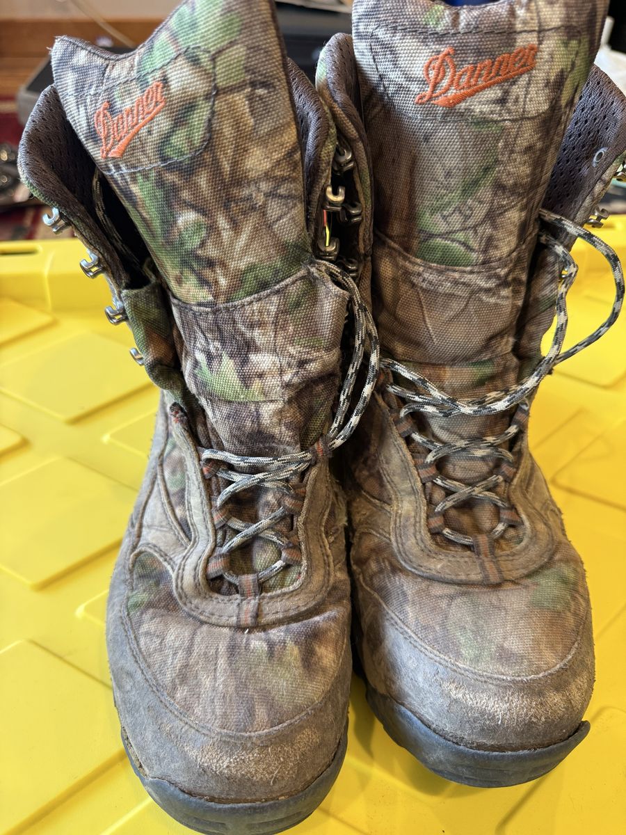 Danner High Ground 8" Realtree Xtra Green Hunting Boots