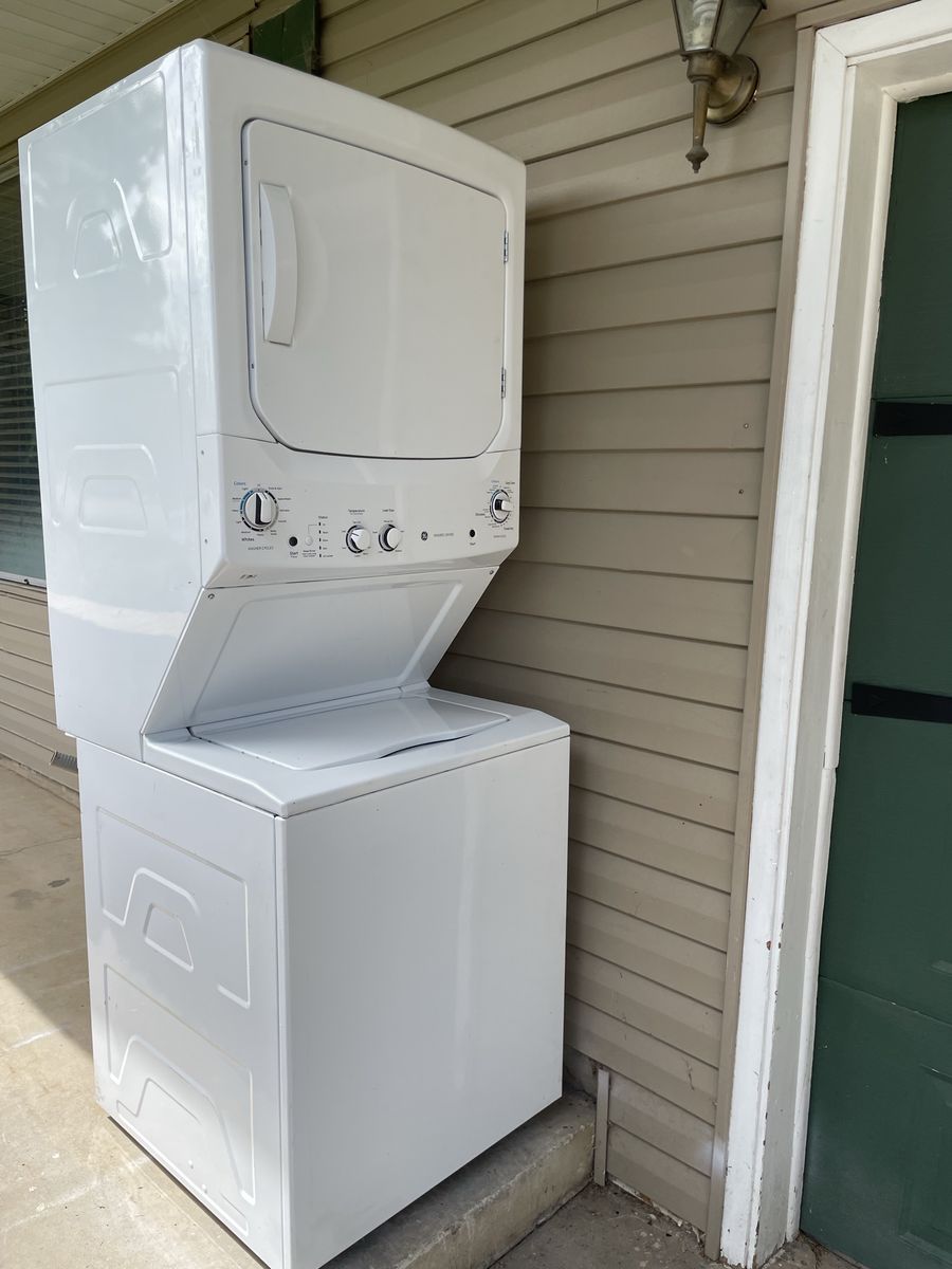 2 years use stackable electric 27”