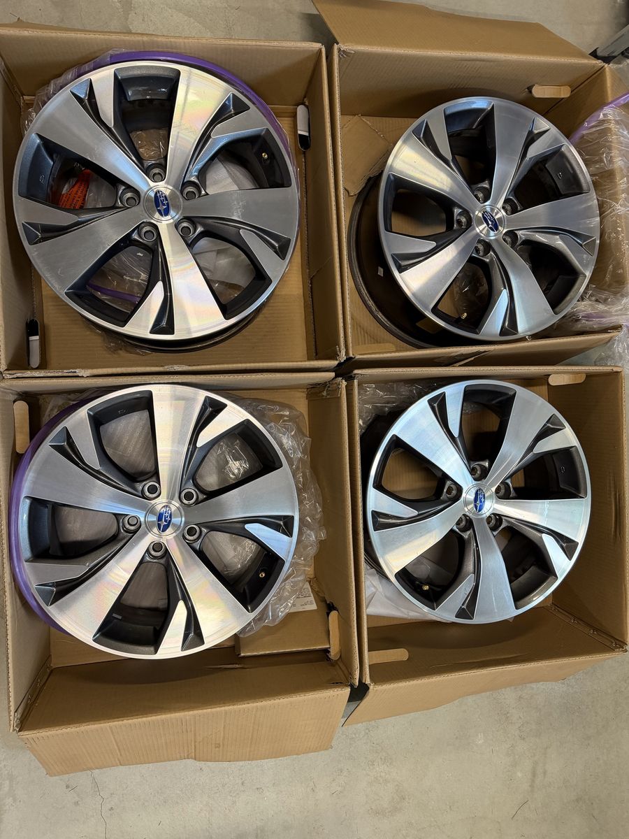 OEM Subaru Ascent 18” Alloy Wheels - Set of 4 - Great Condition with Center Caps