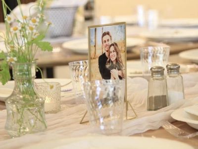 32 Gold Frames (FOR RENT) $25 FLAT FEE