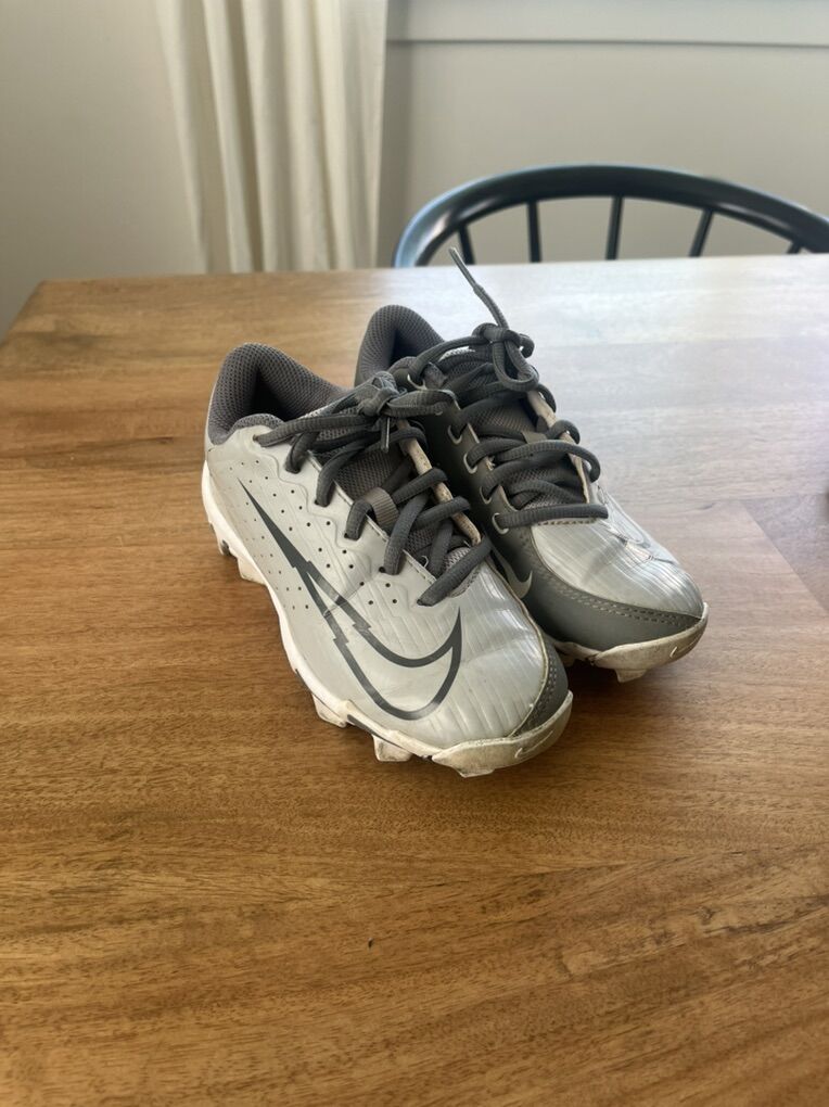 Nike Cleats Size 1Y