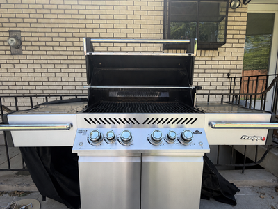 Napoleon prestige pro 4 burner propane grill