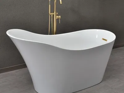 Woodbridge Acrylic Bathtub