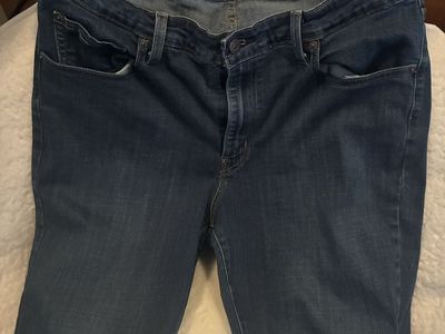 Levi's Women's 721 High Rise Skinny Jeans, Size 34, Dark Wash