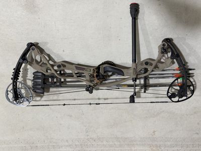Hoyt rx1 Carbon
