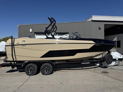 2025 Moomba Max
