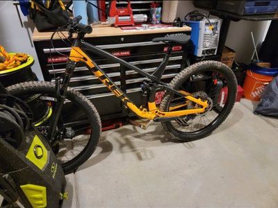 2023 Trek Fuel EX 5 XL frame