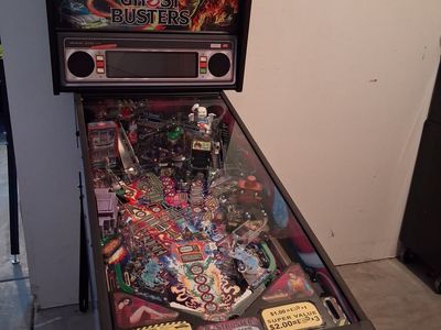Stern Ghostbusters Premium Pinball Machine