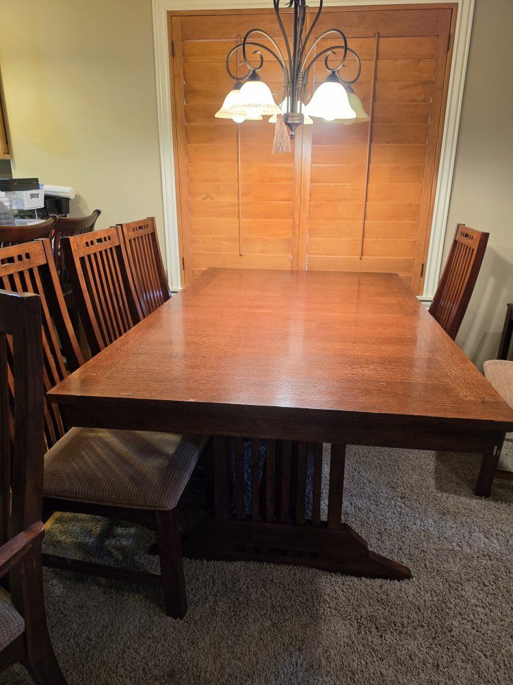 Broyhill Mission Style Solid Wood Trestle Dining Table Set with 8 Chairs and Leaves