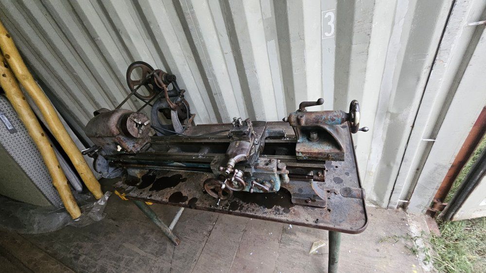 Main image 3