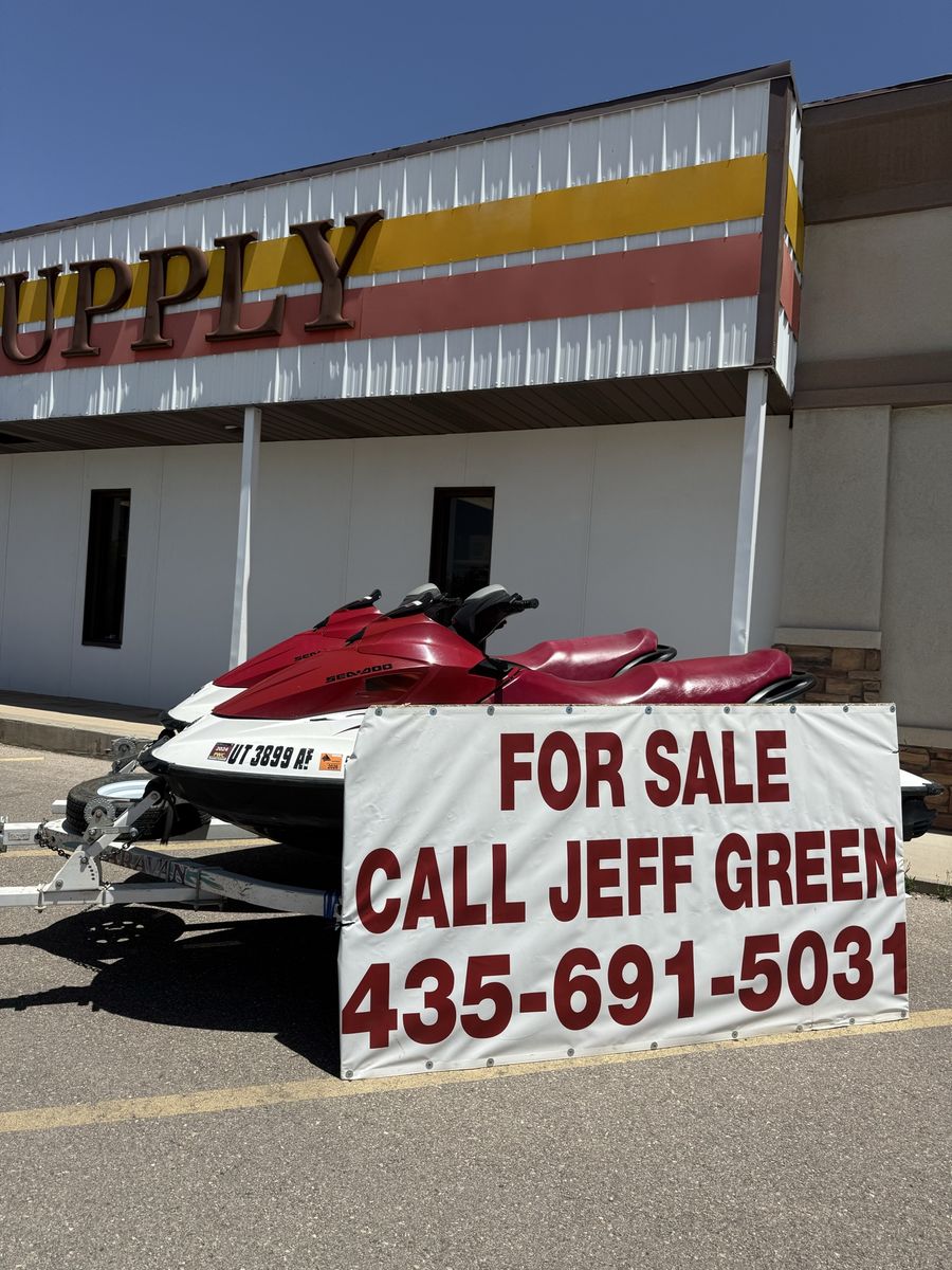 2x2009 GTI130 Seadoo Waverunners w/ trailer
