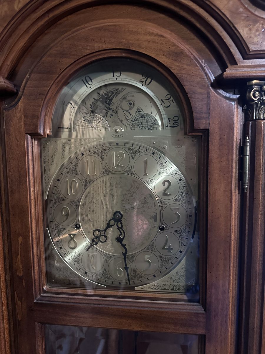 Classic Wooden Grandfather Clock - Traditional Design with Chimes