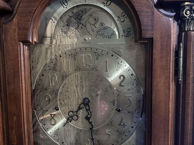 Classic Wooden Grandfather Clock - Traditional Design with Chimes