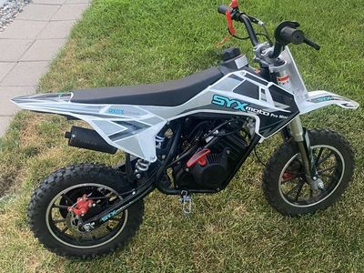 SYX moto Pro Mini 50cc Dirt Bike - Used, White/Black