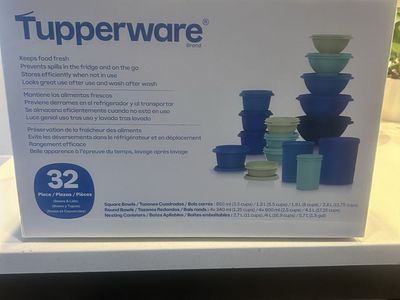 Heritage Tupperware set (32 piece) blue