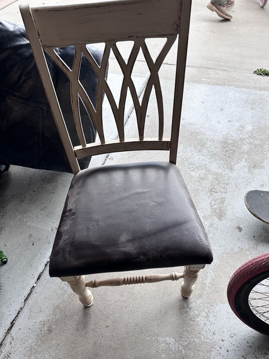 Distressed Farmhouse Dining Chair & Wooden Table Set
