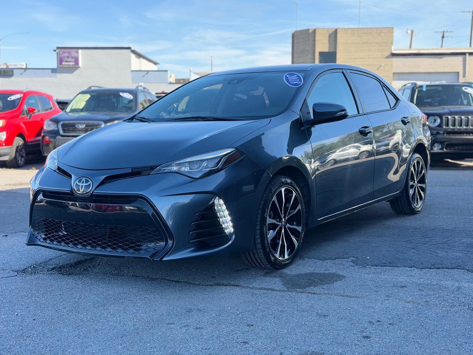 2018 TOYOTA COROLLA SE
